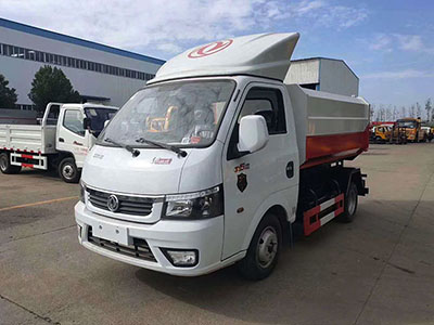 国六东风途逸3方挂桶垃圾车