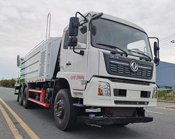 东风天锦后双桥多功能抑尘车