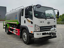 国六解放洒水车