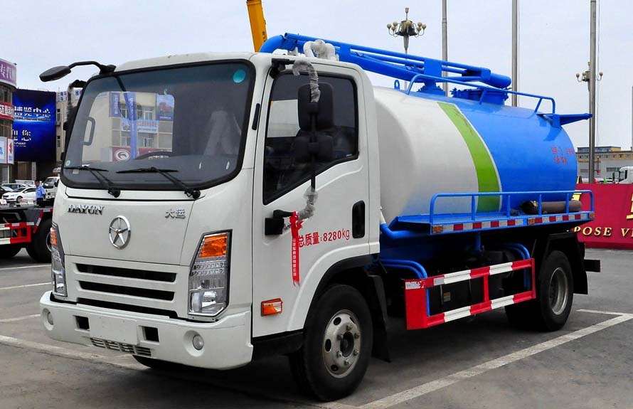 国五大运5方吸粪车